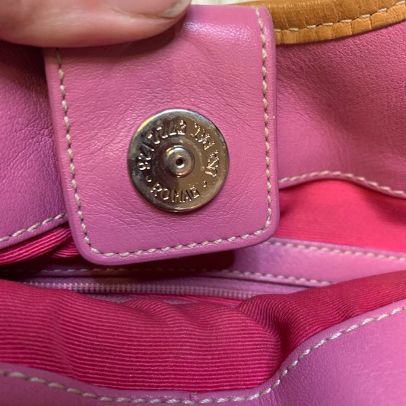 Pink coach bag - Picture 5 of 8